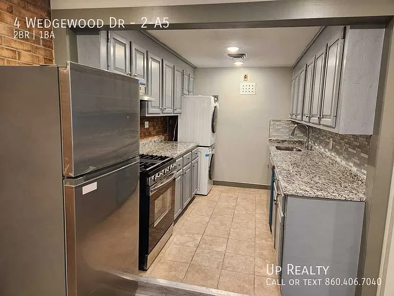20 Wedgewood Dr #20J — Photo 1