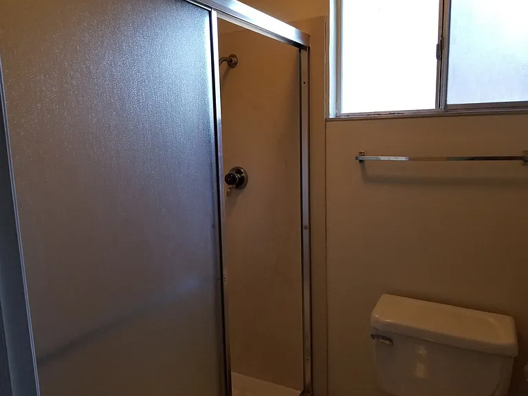 505 Mission Pl — Photo 9