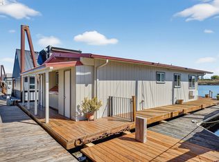 24800 NW Saint Helens Rd UNIT L10, Portland, OR 97231