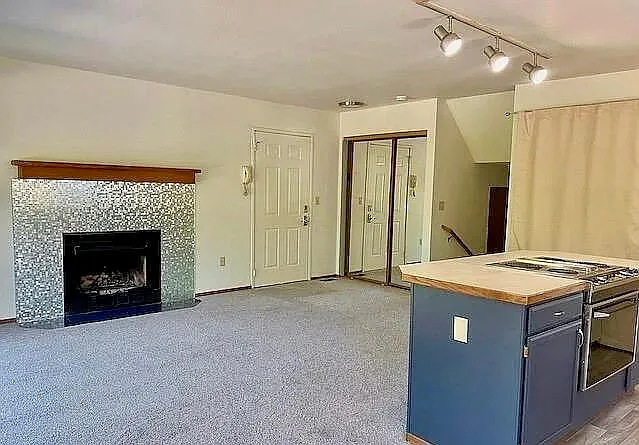 3907 Lunar Dr #2 — Photo 4