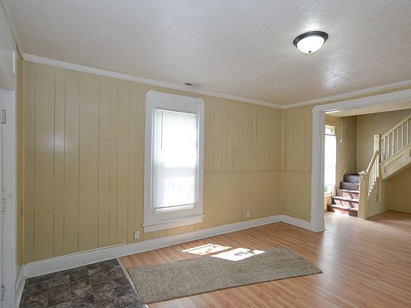 4th image of 62 N Belleview Pl