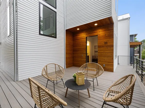 900 S 2nd St #20, Austin, TX 78704