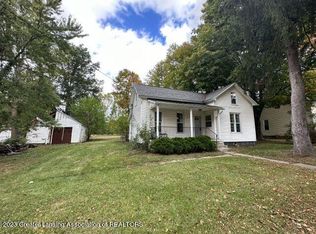 208 Maple St, Charlotte, MI 48813