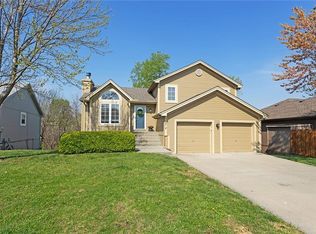 11212 N Ditman Ave, Kansas City, MO 64157