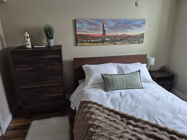 Basement Apartment Bedroom - Queen Bed.