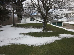 9796 Peck Rd, Mantua, OH 44255