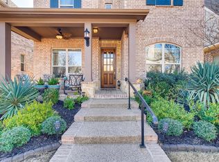 1002 Ivy Charm Way, Arlington, TX 76005