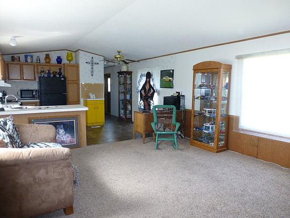 4th image of 1323 220th Ave
