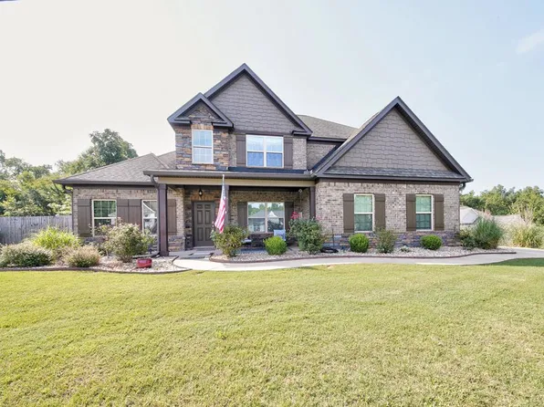 127 Hart Ridge Ct, Fortson, GA 31808