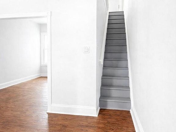 3rd image of 5650 Appletree St