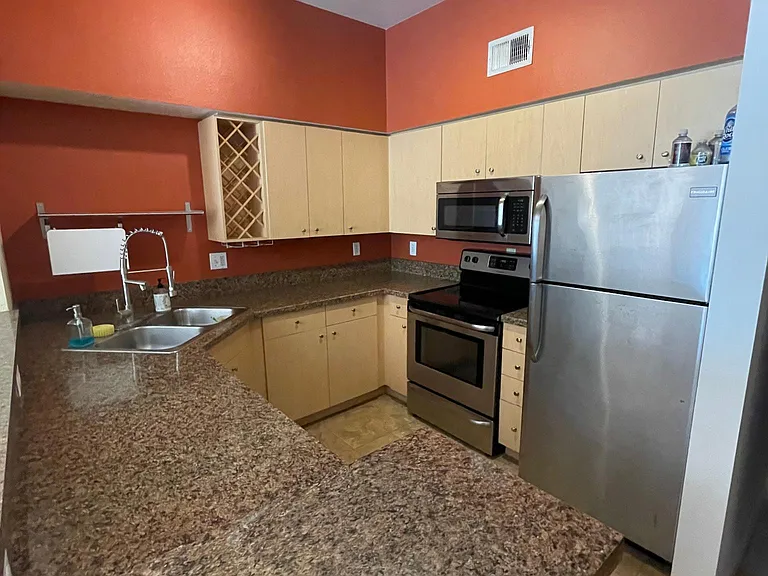 100 4th Ave S #229 — Photo 7