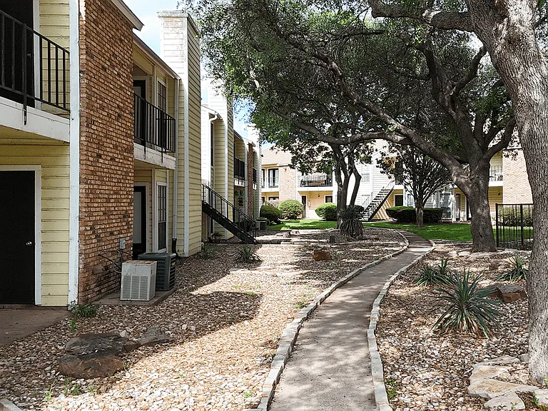 Shaded Walkways