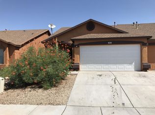 2067 E Calle Sierra Del Manantial, Tucson, AZ 85706
