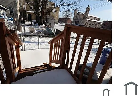 1006 Hillman St — Photo 15