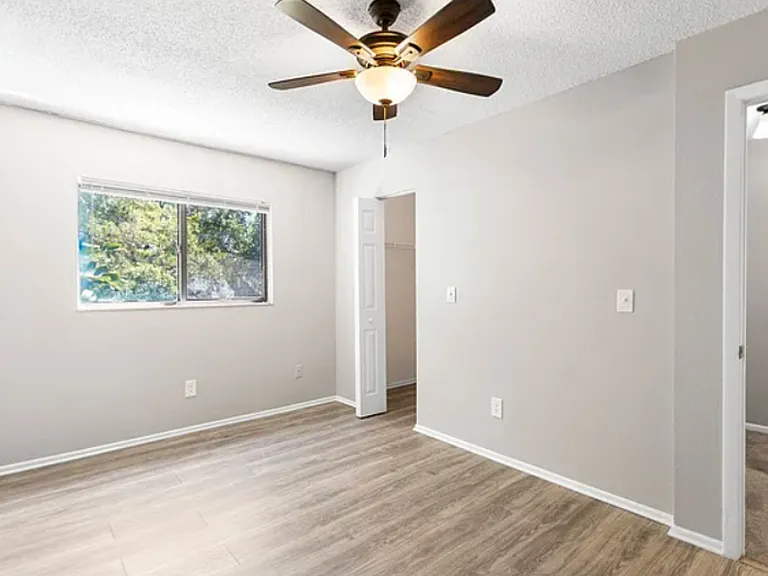 2820 S Pines Dr #132 — Photo 18