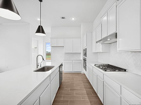 4th image of 5030 Everly Terrace