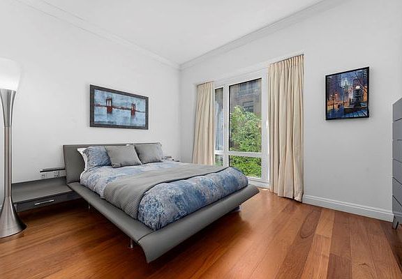 4th image of 33 W 56th St APT 4B