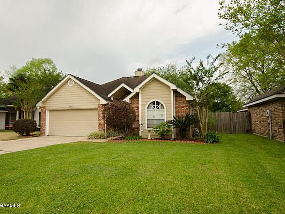 3rd image of 204 Bismark Dr