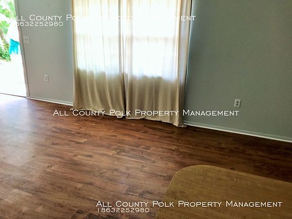 3rd image of 1424 E Lemon St APT 4