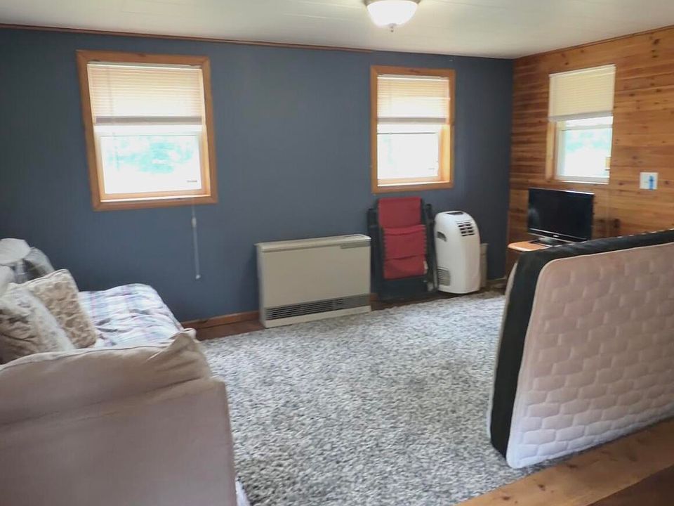 28th image of 44 Washburn Road