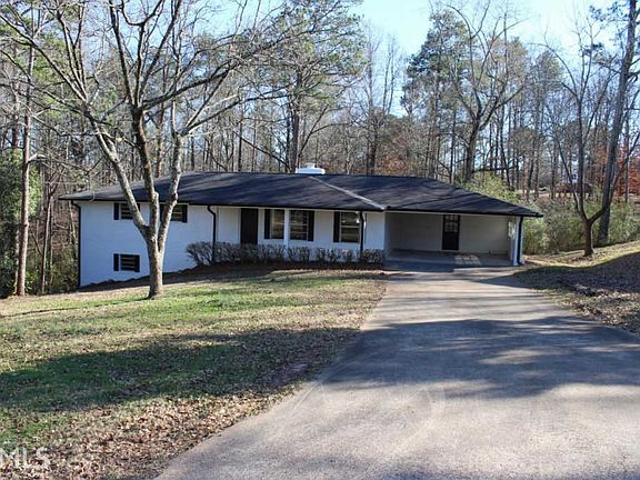 3rd image of 4487 Stacey Dr