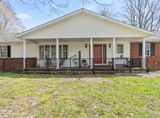 12194 104th Ave, Grand Haven, MI 49417
