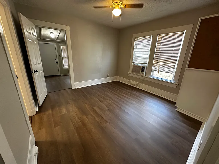 2907 Kessler Ave #B — Photo 4