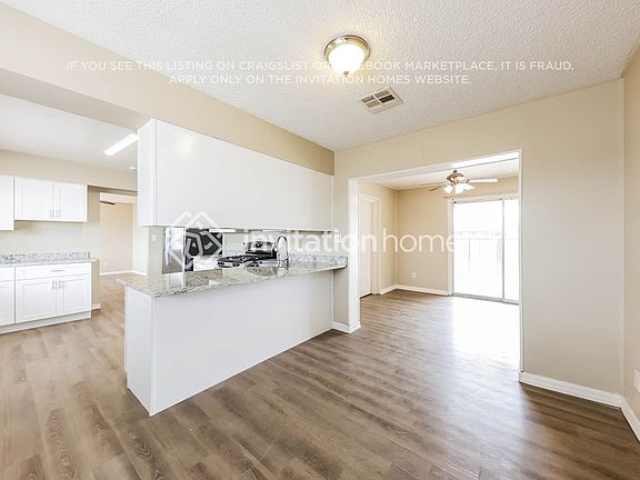 5th image of 2117 W Poinsettia Dr