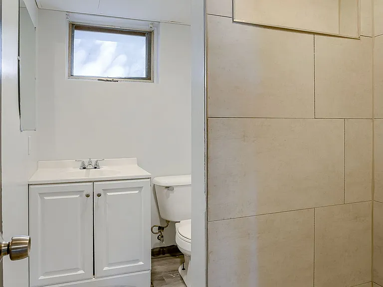 4513 Lafayette Ave #4 — Photo 4