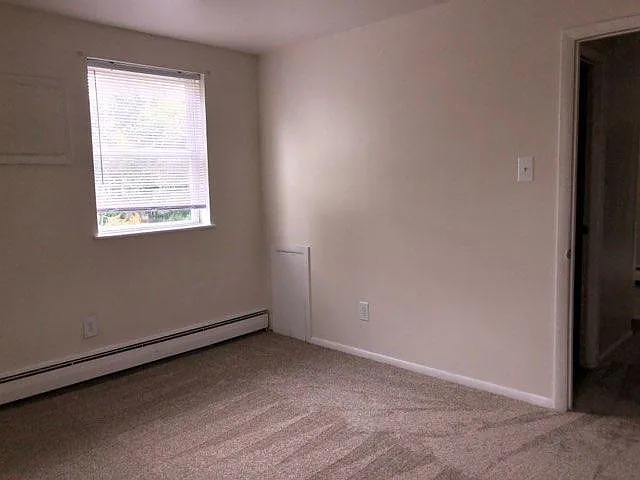 1 bed, 750 sqft, $980 — Photo 3