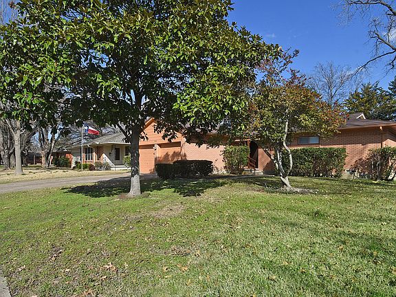 5th image of 1412 Oriole Ln