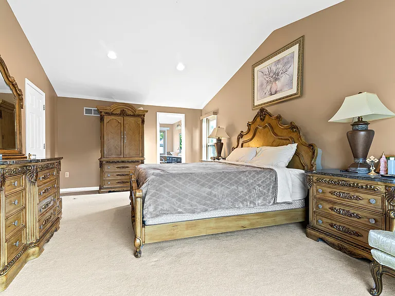 6710 Westpointe Dr — Photo 18