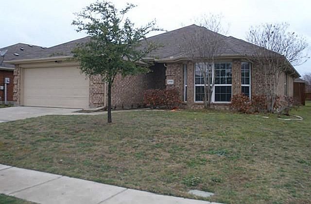 1st image of 2708 Mockingbird St