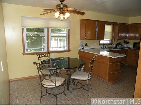 3rd image of 5813 Aldrich Ave N