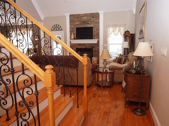 5th image of 1146 Broughton Ct