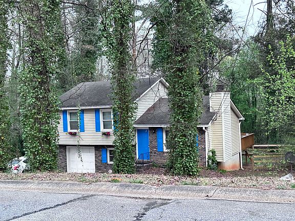 5th image of 1781 Hunting Creek Ln SE