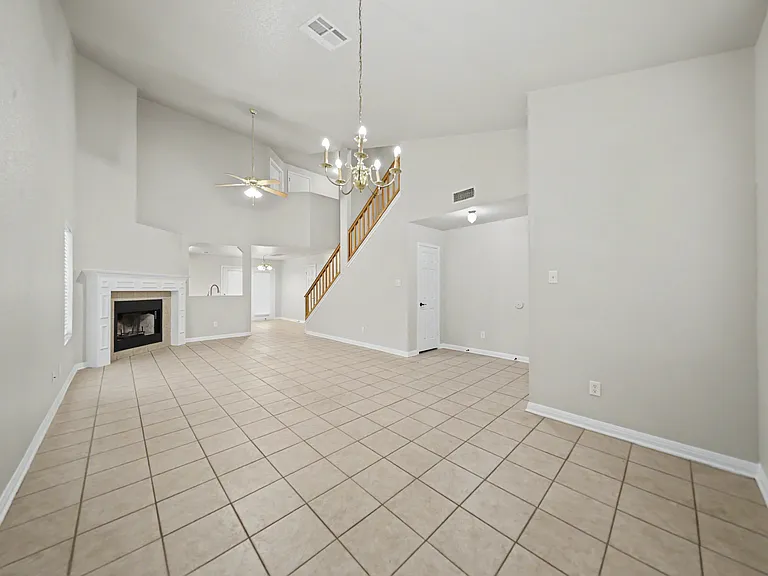 4000 Bull Run Dr — Photo 8