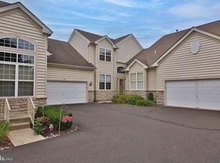 1304 James Ct, Warrington, PA 18976