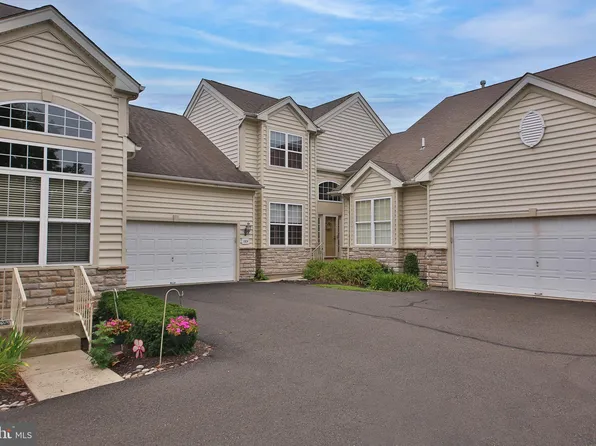 1304 James Ct, Warrington, PA 18976