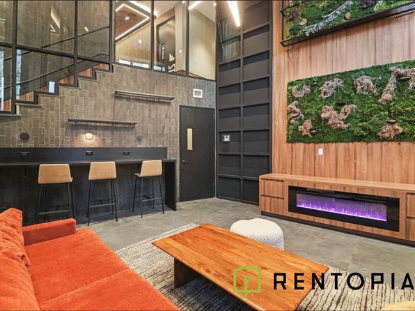 411 Meeker Ave #307D