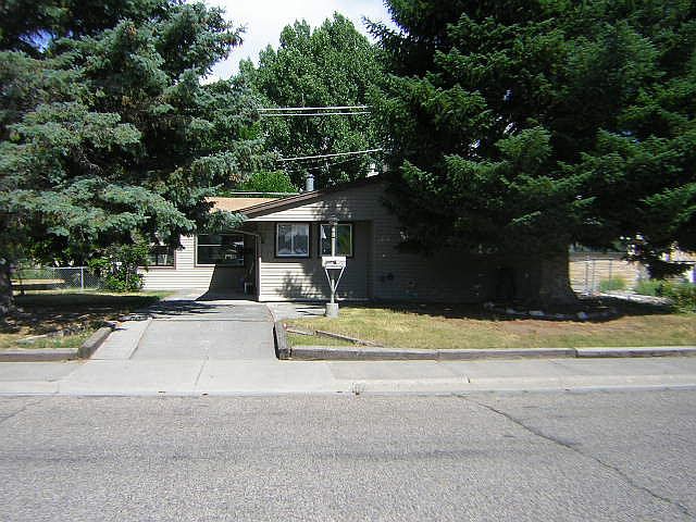 1st image of 1194 Ada Ave