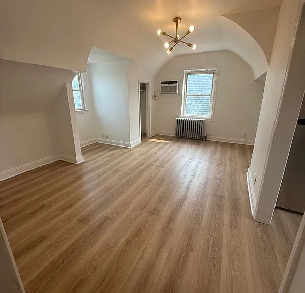 69 Bank St #2 — Photo 1