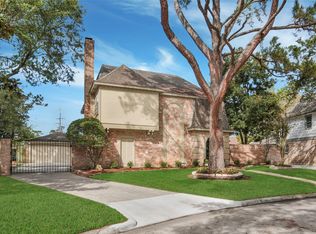 8342 Mentmore Dr, Spring, TX 77379