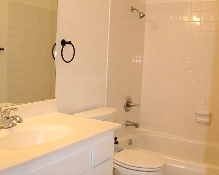 2152 Bluejay Cir — Photo 11