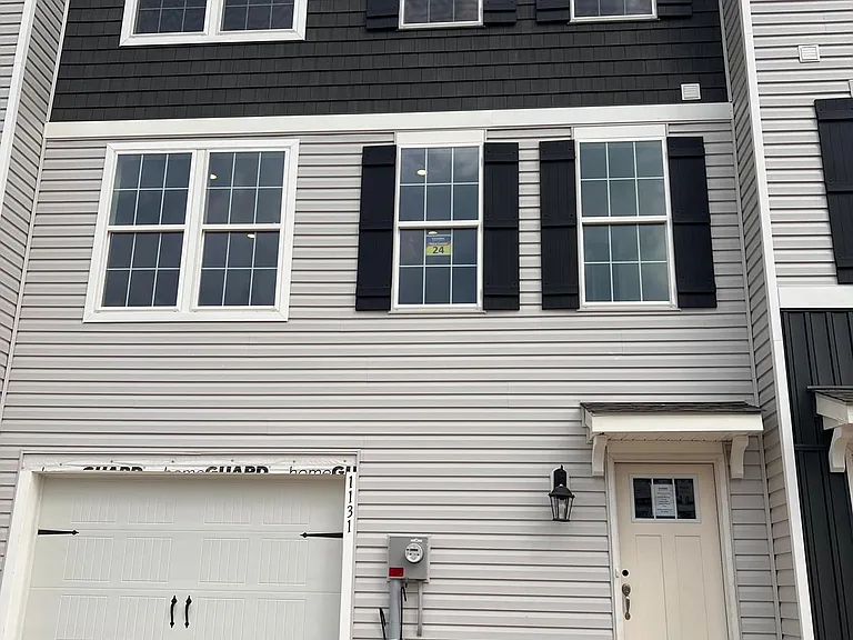 1131 Meadowlark Dr — Photo 10