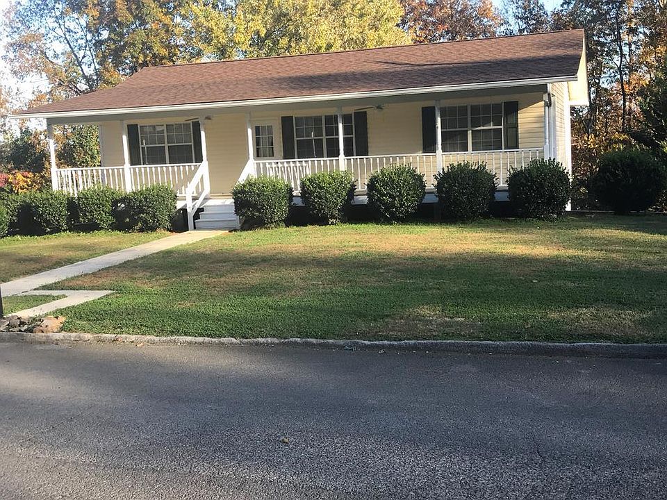 1st image of 250 Hidden Forrest Dr NE