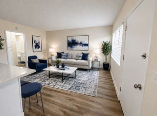 4200-4212 E 10th St #6, Long Beach, CA 90804