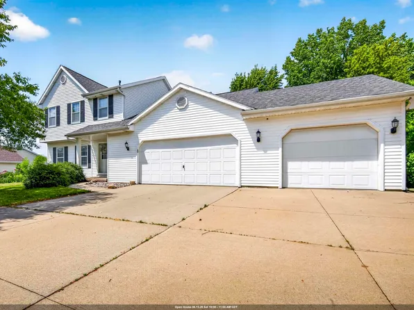 W6788 Windward Dr, Greenville, WI 54942