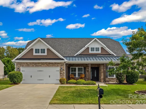 2420 Chatham Dr, Indian Land, SC 29707