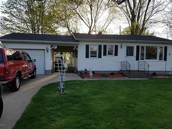 2nd image of 220 Selby St
